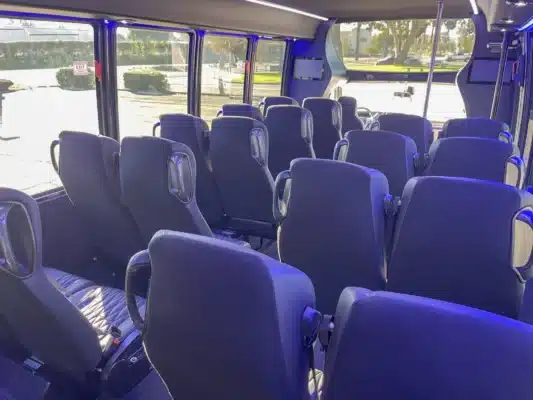 cleveland shuttle bus service
