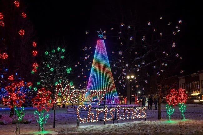 Northeast Ohio’s Top 10 Holiday Light Displays