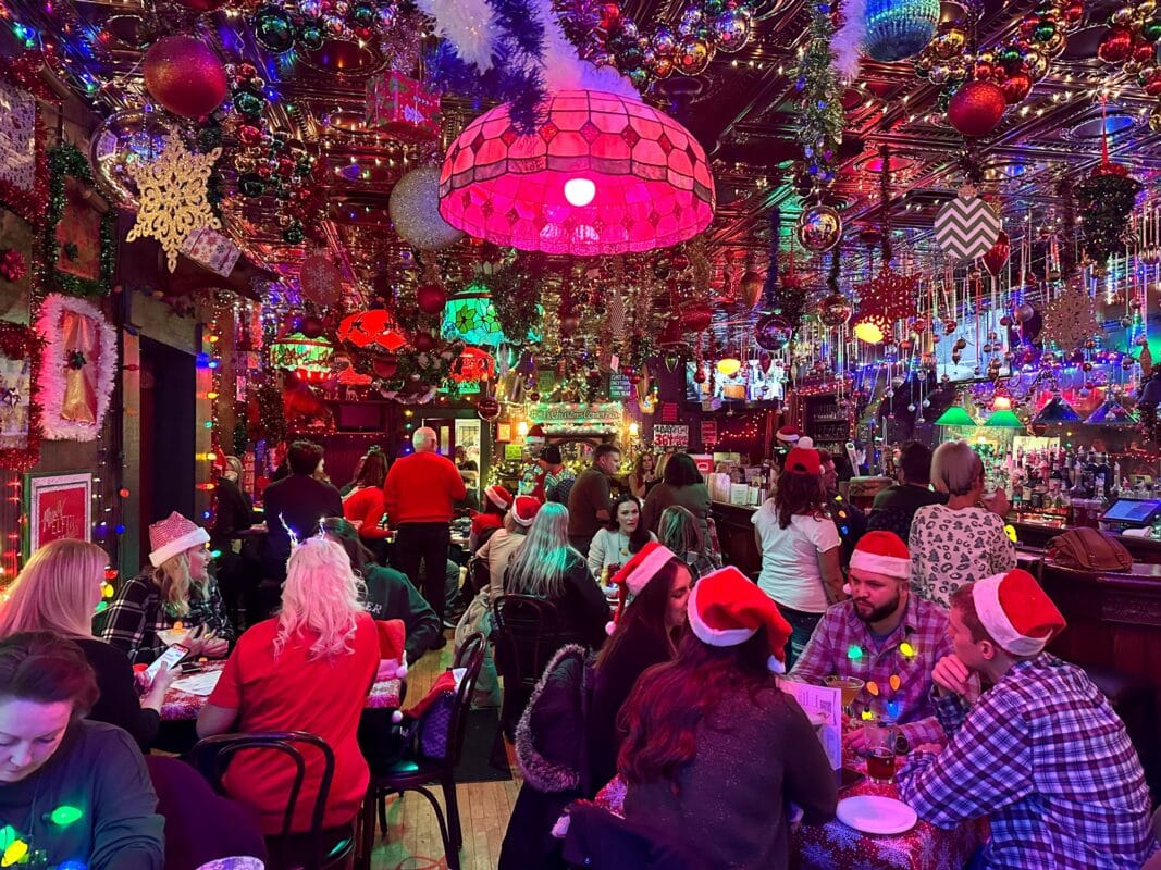 The Christmas Corner Bar: Lakewood